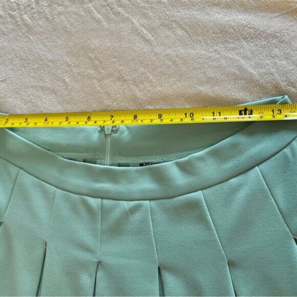 Mint Green Pleated Highwaisted Tennis Skirt - Picture 11 of 12